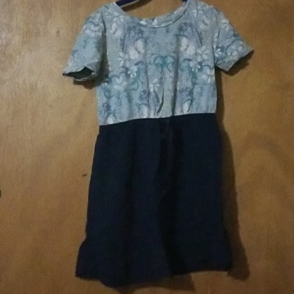 Gap kids floral dreee